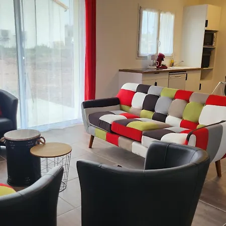 Parenthese Proche Du Futuroscope *